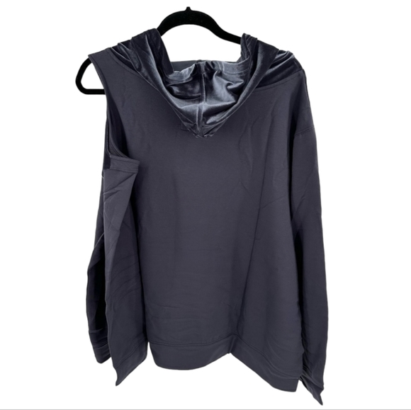 All Worthy Hunter McGrady Velvet Hoodie Pewter Cold Shoulder Pullover, 5X - Picture 6 of 7